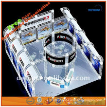 trade show kiosk with indoor lighte display banners